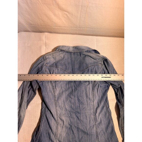 Eddie Bauer Western Shirt Womens Small Blue Denim Pearl Snap Long Sleeve Top - Picture 14 of 14